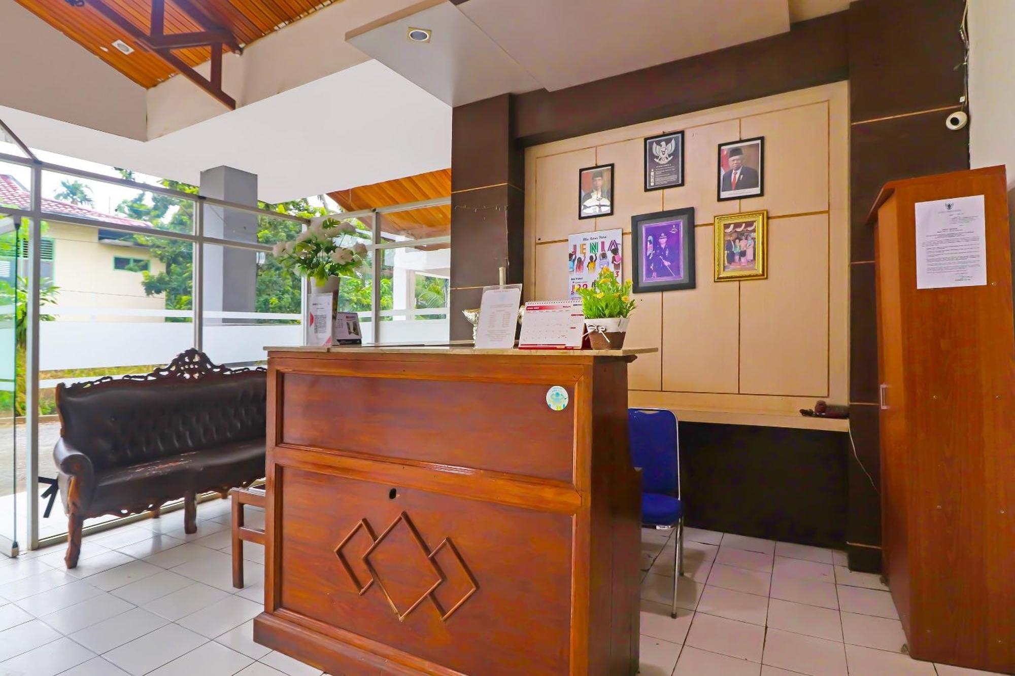 Oyo 92484 Wisma Permata Syariah Bangko Eksteriør billede