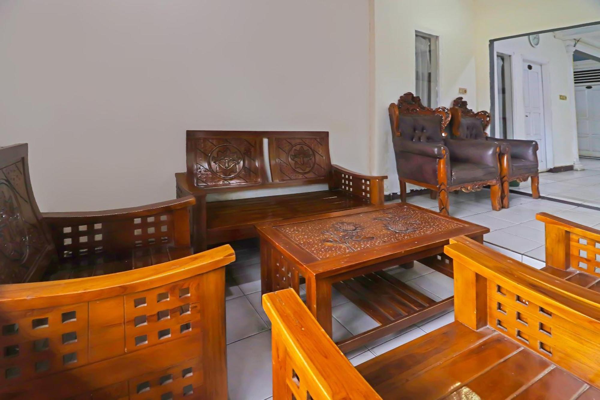 Oyo 92484 Wisma Permata Syariah Bangko Eksteriør billede